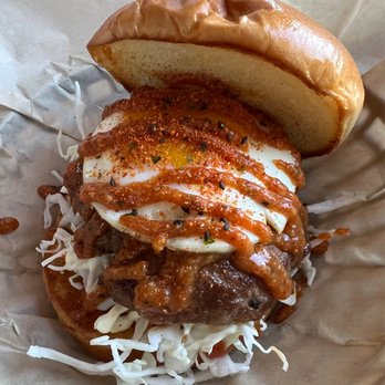 Ojai Burger - Burgers Near Me - Orange, California