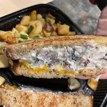 Egg Harbor Café - Door county melt - Breakfast & Brunch Near Me - Wheaton, Illinois Egg Harbor Café - Door county melt - Breakfast & Brunch Near Me - Wheaton, Illinois