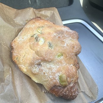 Kaizen & Coffee - Pistachio Blackberry Croissant - Coffee & Tea Near Me - San Mateo, California