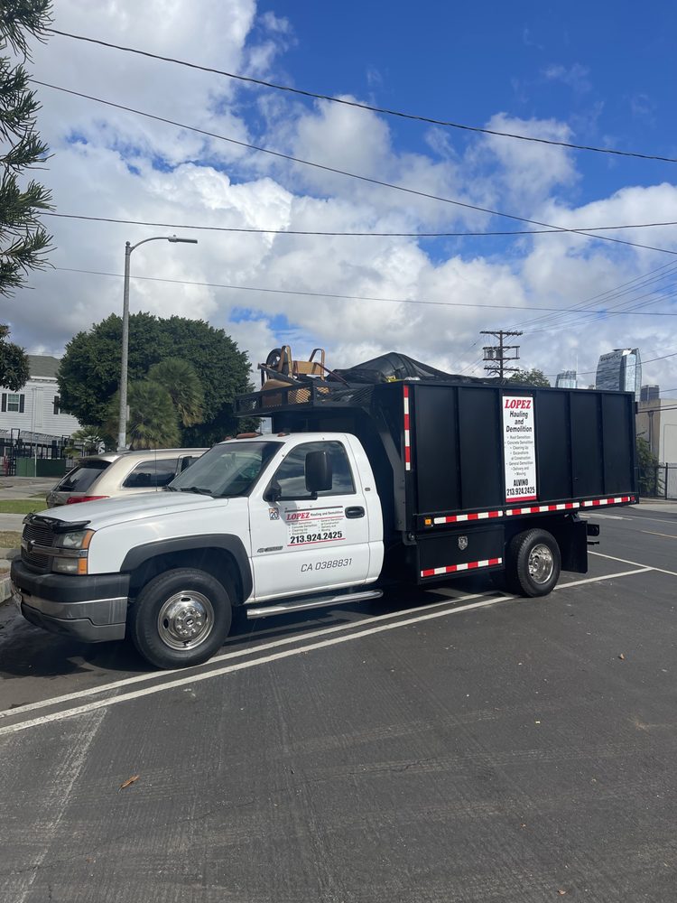 LOPEZ JUNK REMOVAL AND HAULING 20 Photos Los Angeles, California