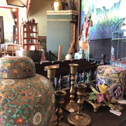 Melange Antiques and Art Gallery