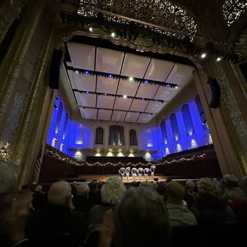 Bradley Symphony Center - Performing Arts Near Me - Milwaukee, Wisconsin Bradley Symphony Center - Performing Arts Near Me - Milwaukee, Wisconsin