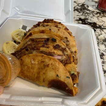 David’z Tacos - Quesatacos Al Pastor! - Food Trucks Near Me - Turlock, California David’z Tacos - Quesatacos Al Pastor! - Food Trucks Near Me - Turlock, California