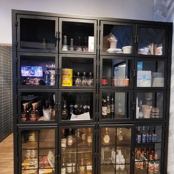 Makers Union - Pubs Near Me - Reston, Virginia Makers Union - Pubs Near Me - Reston, Virginia