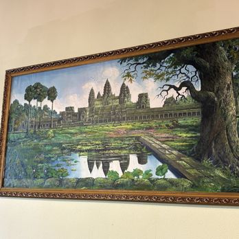 Annie's Cambodian - Lovely paintings of Cambodia throughout the restaurant - Cambodian Near Me - Eureka, California