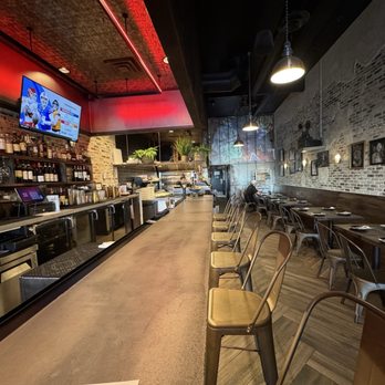 Double Zero Pie & Pub - Bar area and looking towards the kitchen - Pizza Near Me - Las Vegas, Nevada