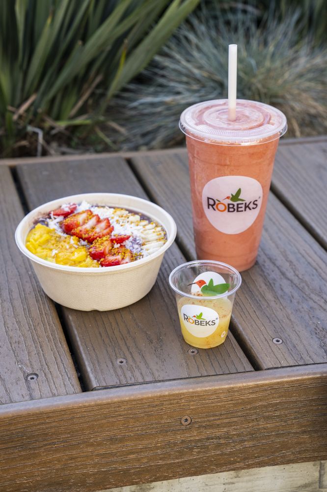 ROBEKS FRESH JUICES & SMOOTHIES Updated August 2024 21 Photos