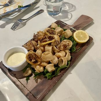 Bettolino Kitchen - Calamari Con Gamberi - Italian Near Me - Redondo Beach, California Bettolino Kitchen - Calamari Con Gamberi - Italian Near Me - Redondo Beach, California