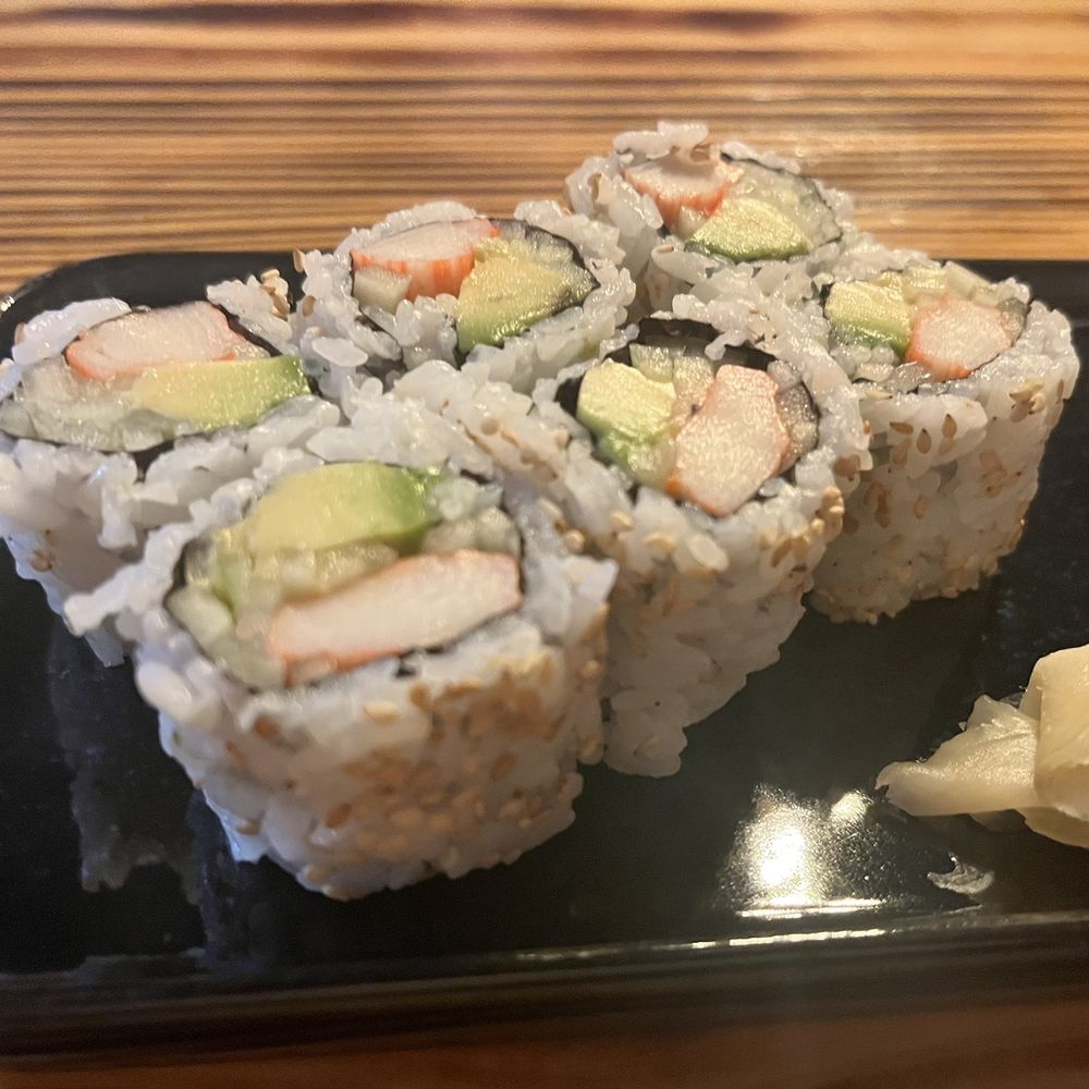Toro Sushi - California roll - Sushi Bars Near Me - Hampton, Virginia Toro Sushi - California roll - Sushi Bars Near Me - Hampton, Virginia