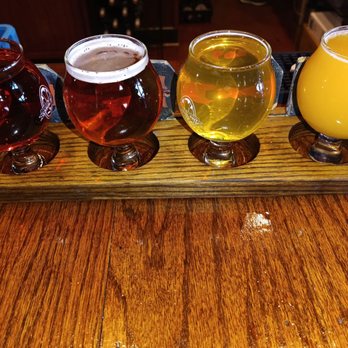 THE CASUAL PINT OF THE GROVE - Updated October 2024 - 293 Photos & 84 ...