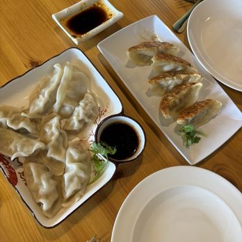 Golden Lanzhou Bowls - Steamed and fried chicken dumplings - Chinese Near Me - Murfreesboro, Tennessee Golden Lanzhou Bowls - Steamed and fried chicken dumplings - Chinese Near Me - Murfreesboro, Tennessee