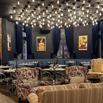 Bonne Vie Cafe & Bistro - Separate room - next to the rooftop - newly opened! - French Near Me - Washington, DC, District of Columbia