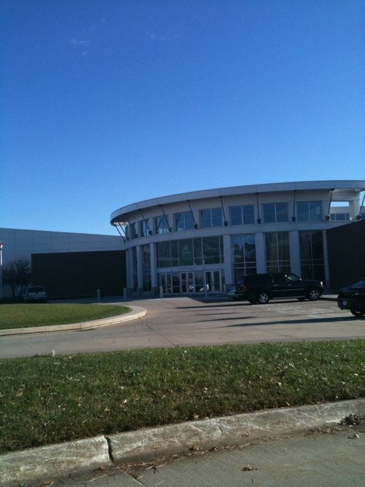 PIONEER HIBRED INTERNATIONAL 7000 NW 62nd Ave, Johnston, Iowa