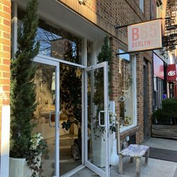 Berlyn 65 - Storefront