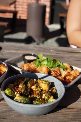 Loro Asian Smokehouse & Bar by null