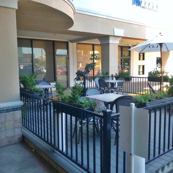 Flo Paris - Outdoor eating area - Bakeries Near Me - Houston, Texas Flo Paris - Outdoor eating area - Bakeries Near Me - Houston, Texas