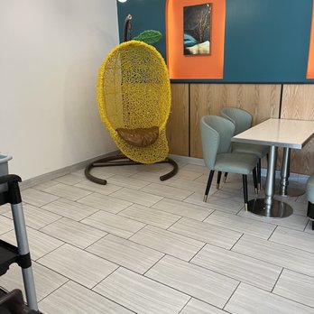 Mango Mango Dessert - Instagram worthy mango chair - Desserts Near Me - Cleveland, Ohio Mango Mango Dessert - Instagram worthy mango chair - Desserts Near Me - Cleveland, Ohio