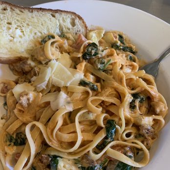 Bite - Yodka Rose Pasta with Italian sausage, artichokes and spinach. - Diners Near Me - Milford, Ohio