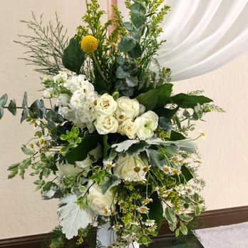 Orange Blossoms Floral - Arch arrangement - Florists Near Me Orange Blossoms Floral - Arch arrangement - Florists Near Me