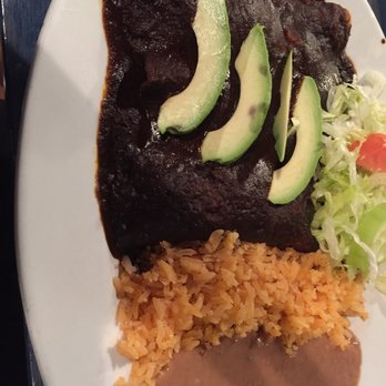El Sabor de Puebla - Mole chicken enchiladas - Mexican Near Me - Madison, Wisconsin El Sabor de Puebla - Mole chicken enchiladas - Mexican Near Me - Madison, Wisconsin