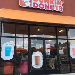 Dunkin' - Filthy and bad service