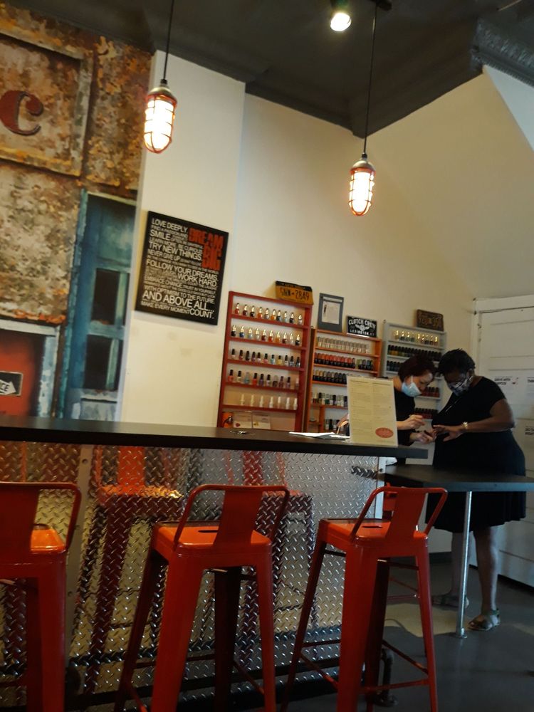 GIRLS AUTO CLINIC Updated September 2024 39 Photos & 49 Reviews