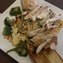 Jonnie's Bar - Chicken pasta