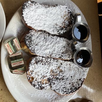 Gravy - French Toast 3 pieces - American Near Me - Portland, Oregon Gravy - French Toast 3 pieces - American Near Me - Portland, Oregon