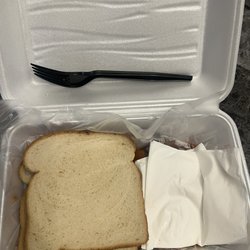 Speed Queen Bar-B-Q - Smdh. WTH! Carry out shoulder dinner. Not the same.