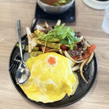 Pho Flavor - Shaking Beef Rice Covered with Eggs / Cơm Bò Trùm Mền - Vietnamese Near Me - Fountain Valley, California Pho Flavor - Shaking Beef Rice Covered with Eggs / Cơm Bò Trùm Mền - Vietnamese Near Me - Fountain Valley, California