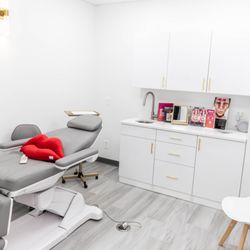 Artistry Wellness and Medspa