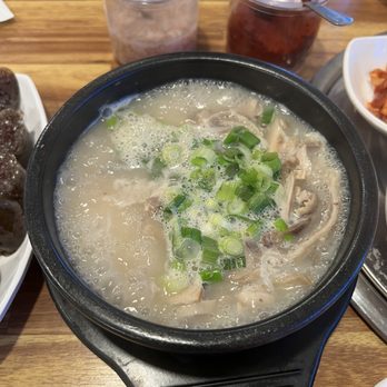 Tang - Pig heart, intestines, and belly noodle soup. - Korean Near Me - Las Vegas, Nevada Tang - Pig heart, intestines, and belly noodle soup. - Korean Near Me - Las Vegas, Nevada