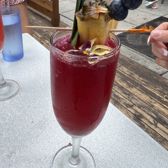 Honey's Bistro - Pitaya mimosa - Breakfast & Brunch Near Me - Encinitas, California Honey's Bistro - Pitaya mimosa - Breakfast & Brunch Near Me - Encinitas, California