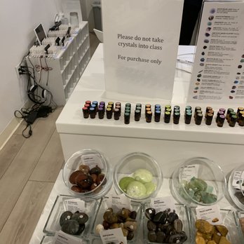Unplug Meditation - Healing Stones - Meditation Centers Near Me - Los Angeles, California