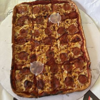 Dom & Phil DeMarinis - Pepperoni pizza - Pizza Near Me - Milwaukee, Wisconsin