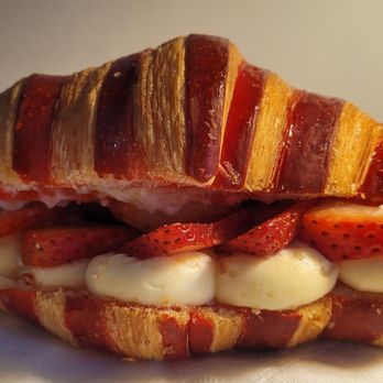 Parisien Gourmandises - Strawberry croissant! - Bakeries Near Me - San Diego, California Parisien Gourmandises - Strawberry croissant! - Bakeries Near Me - San Diego, California