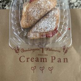 The strawberry croissant filled with custard and slices of strawberry.