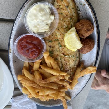 McElroy's Harbor House - Flounder grilled - Seafood Near Me - Biloxi, Mississippi McElroy's Harbor House - Flounder grilled - Seafood Near Me - Biloxi, Mississippi