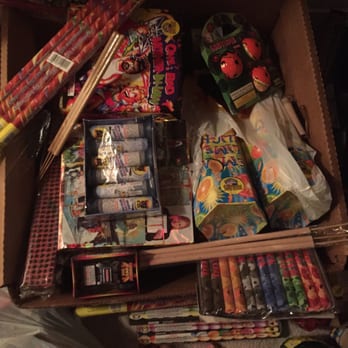 Top Dog Fireworks - Fireworks Near Me - Houston, Texas