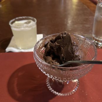 Alma Cocina - Atlanta - Classic Magarita with Chocolate Gelato Dessert - Latin American Near Me - Atlanta, Georgia
