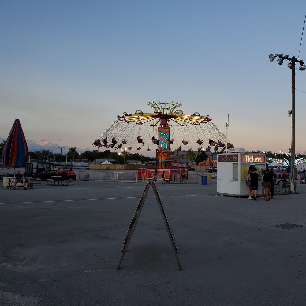 Carnival ride