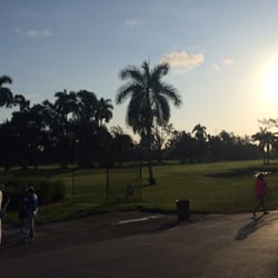 Hollywood Beach Golf Resort - Beautiful day for 18 holes