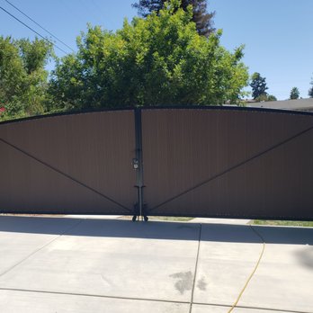 Inland Empire Fence & Construction - Vinyl Double Gate - Fences & Gates Near Me - Montclair, California Inland Empire Fence & Construction - Vinyl Double Gate - Fences & Gates Near Me - Montclair, California