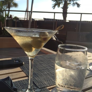 Rowe Bar - Cocktail Bars Near Me - Saint Pete Beach, Florida Rowe Bar - Cocktail Bars Near Me - Saint Pete Beach, Florida