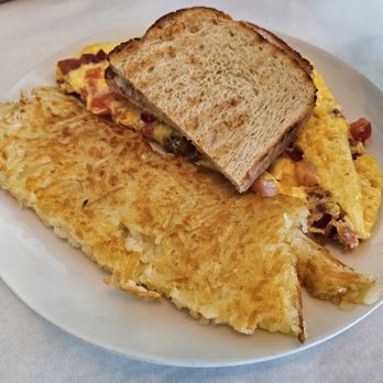 The Small Café - ABC Omelet - Breakfast & Brunch Near Me - Long Beach, California