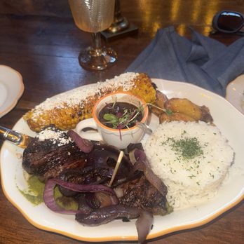 Habana - El Churrasco - Cuban Near Me - Costa Mesa, California