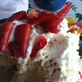 Tune-Up Cafe - Tres Leches con fruta - New Mexican Cuisine Near Me - Santa Fe, New Mexico Tune-Up Cafe - Tres Leches con fruta - New Mexican Cuisine Near Me - Santa Fe, New Mexico