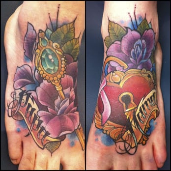 Painted Lotus Studios - by Gwendolyn - Tattoo Near Me - Victoria, British Columbia