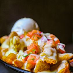 Mics Karaoke - Loaded Steak Fries