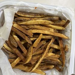 Hot Mama's Canteen - Hand cut fries